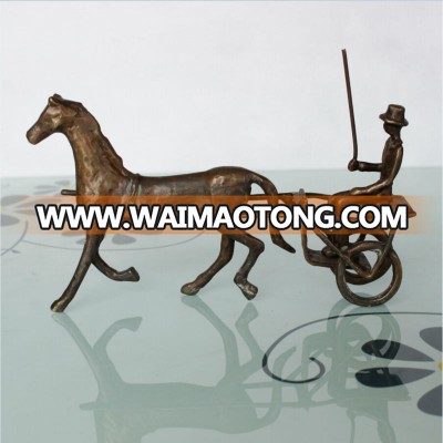 cast iron metal arts and craft for home decoration the In a horse and carriage figurines